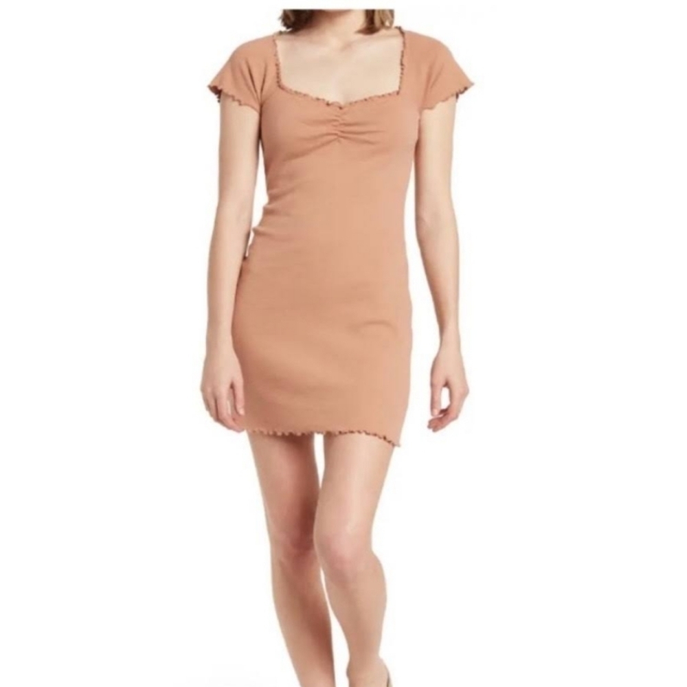 Abound dress NWT M
